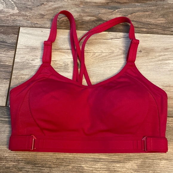 NWT all in motion sports bra, Small - Picture 1 of 5